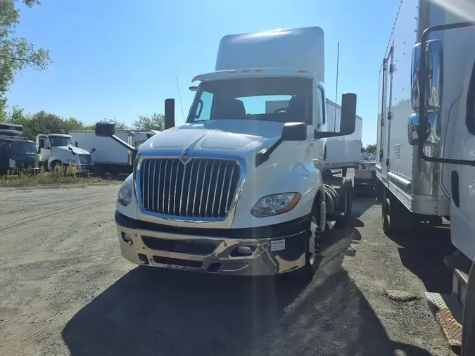 2019 NAVISTAR INTERNATIONAL LT625 DAYCAB T/A637bee092e0291ddfa4a3e3af2c98009