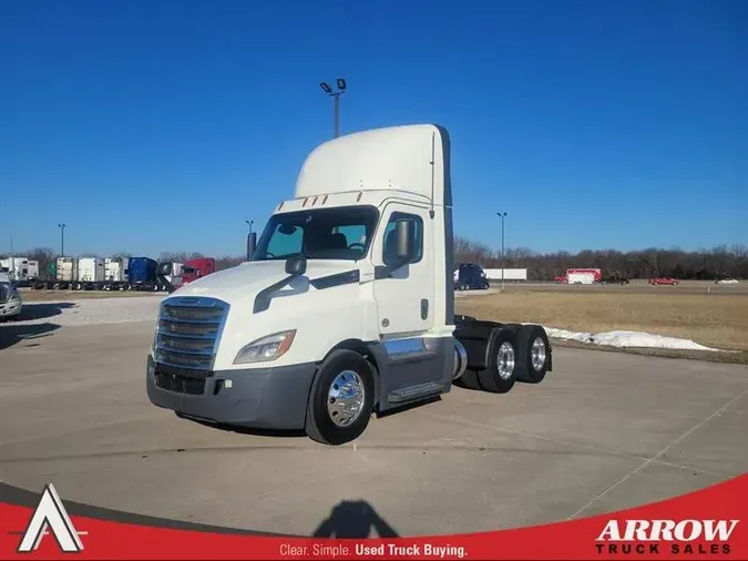 2020 FREIGHTLINER CASCADIA637df70161a2b4f1dfecb2472ce63180