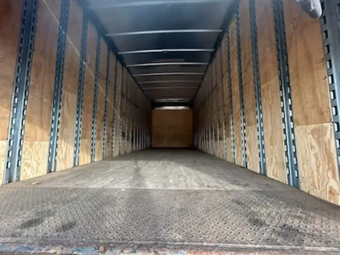 2020 FREIGHTLINER/MERCEDES M2 106