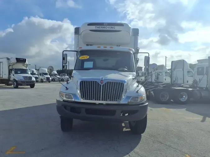 2019 NAVISTAR INTERNATIONAL 4300