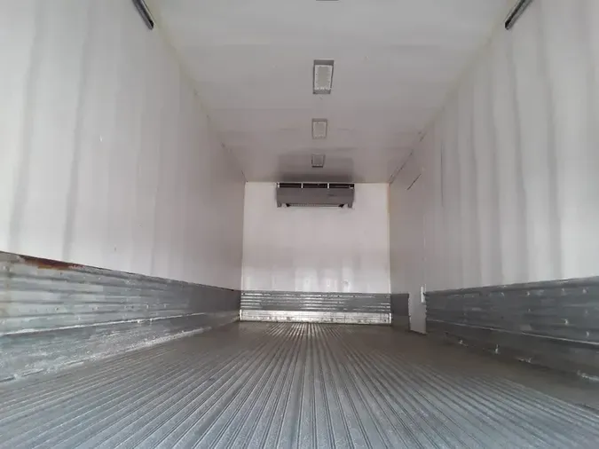 2020 FREIGHTLINER M2 106