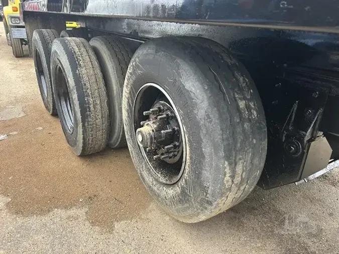 2007 MACK GRANITE CV713