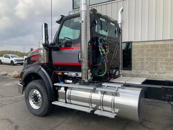 2026 International HX620