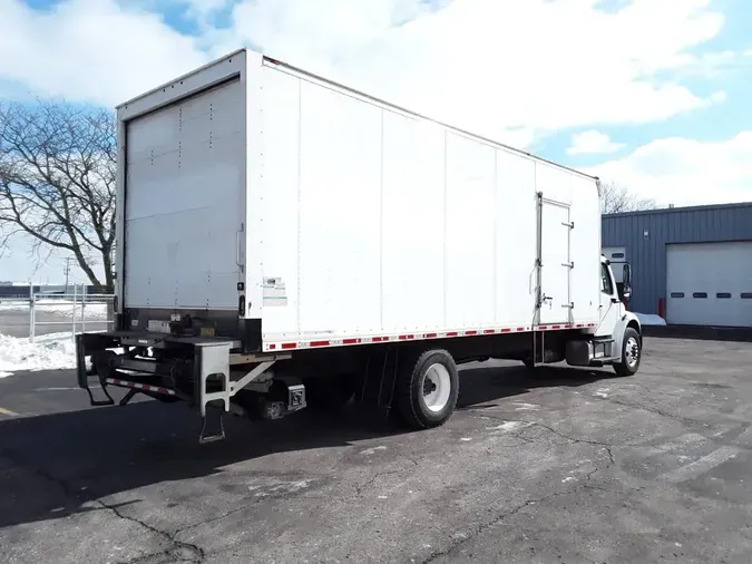 2018 FREIGHTLINER/MERCEDES M2 106