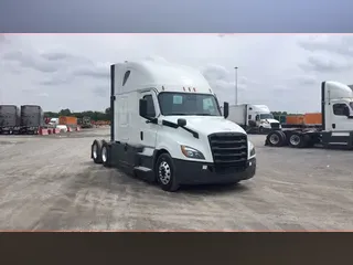 2021 Freightliner Cascadia