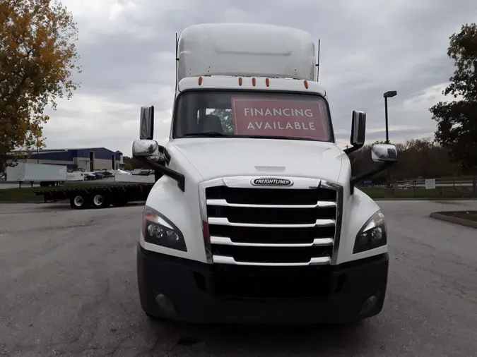 2019 FREIGHTLINER/MERCEDES NEW CASCADIA PX12664