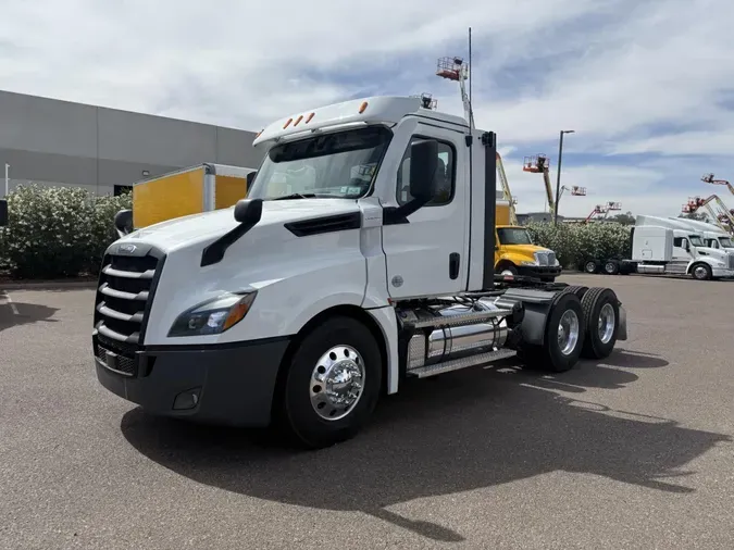 2022 Freightliner Cascadia