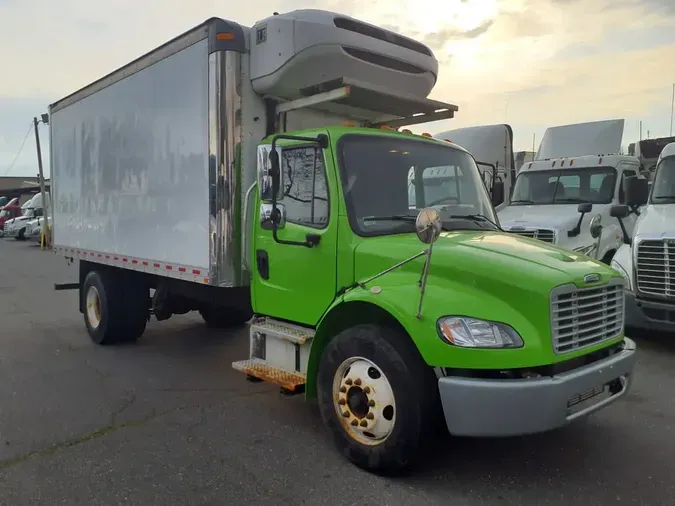 2019 FREIGHTLINER M2 106