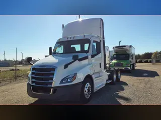 2019 FREIGHTLINER/MERCEDES NEW CASCADIA PX12664