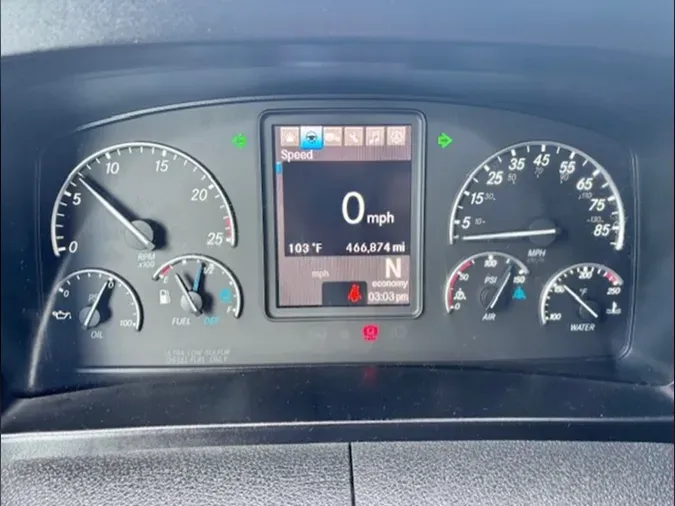 2024 Freightliner Cascadia 126