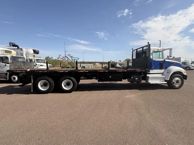 2019 Peterbilt 348639eb8238501129d2ef1d3da92c9a13d