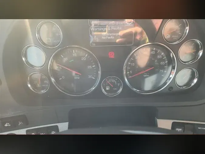 2022 KENWORTH T680