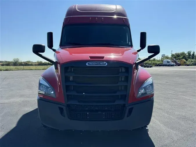 2020 FREIGHTLINER CASCADIA