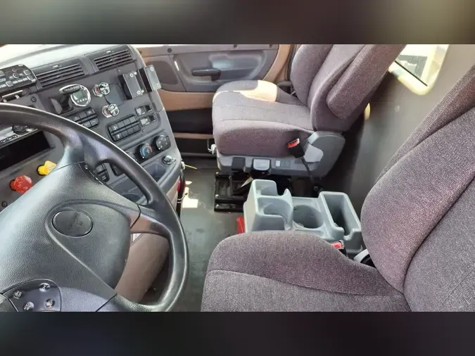 2020 FREIGHTLINER/MERCEDES CASCADIA 125