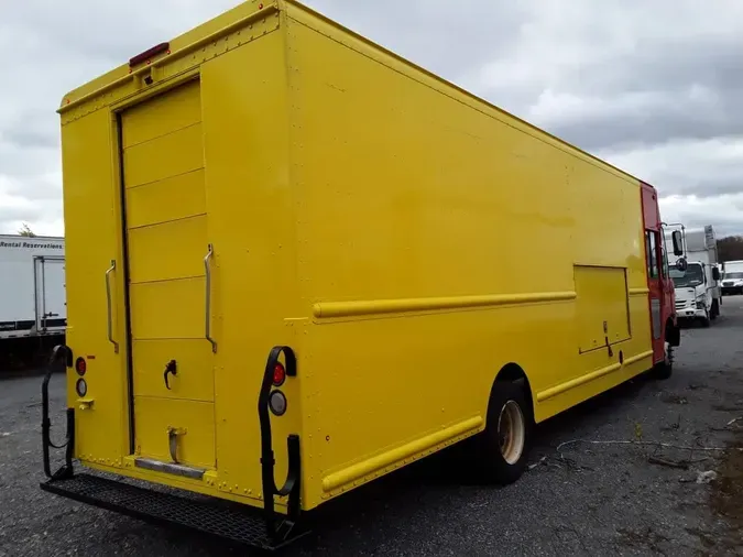 2016 FRTLR CUSTOM CHASSIS CORP MT5563b3b82b6544f49a9916cc383dc1da43