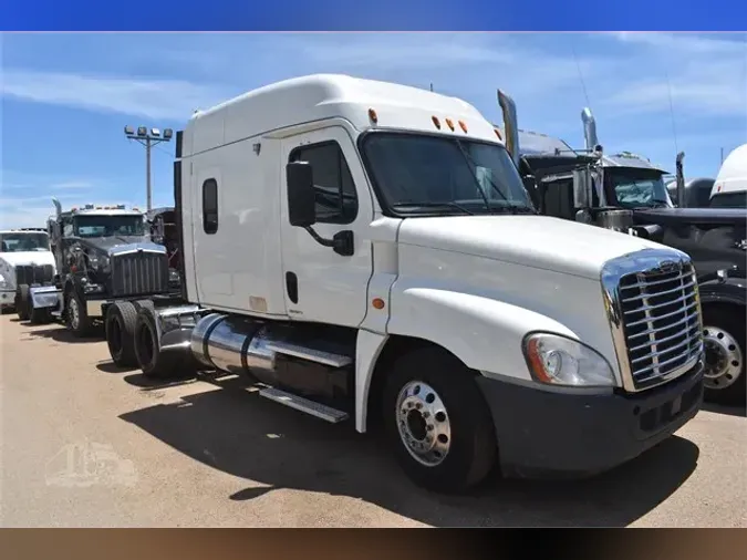 2012 FREIGHTLINER CASCADIA 12563b9a96eacec2f3e6ffe18c2fe1bf24c