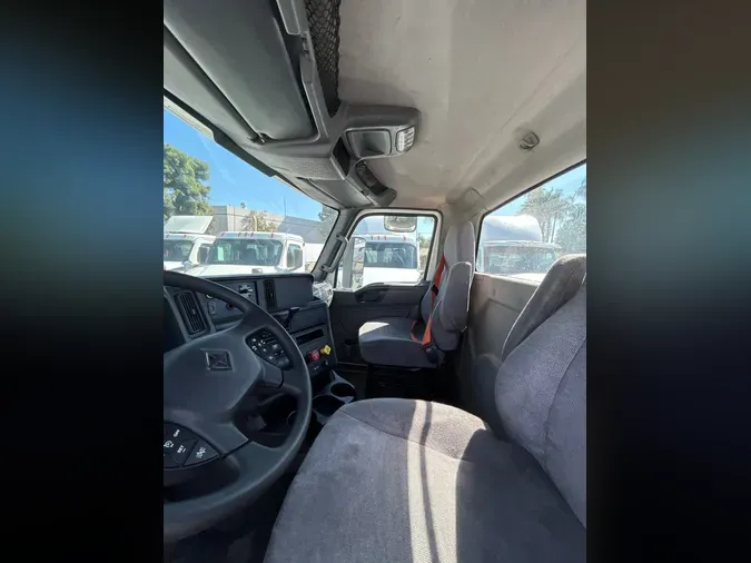 2018 NAVISTAR INTERNATIONAL LT625 DAYCAB T/A