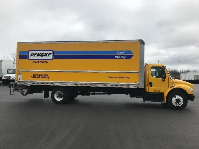 2018 Freightliner M2