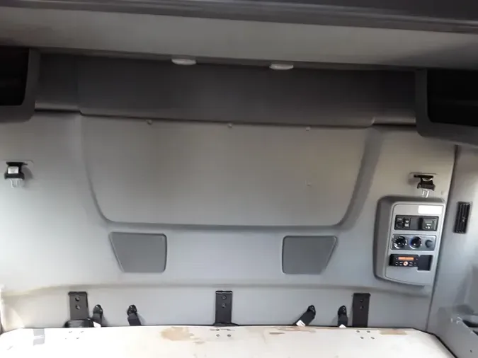 2020 NAVISTAR INTERNATIONAL LT625 SLPR CAB