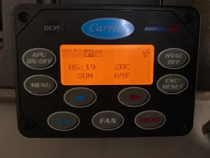 2023 Volvo VNR64T40063c403cacc164c373cf009e70727f813