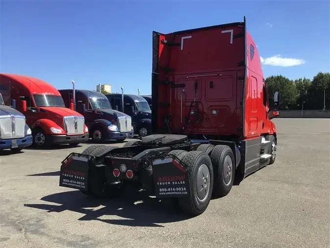 2023 FREIGHTLINER CA12663c41266954e18383158c53a450413f4