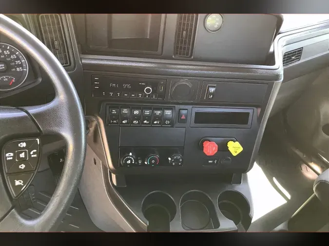 2023 INT LT625 6X463c56b60c3b21f6c900e4780207b22c9