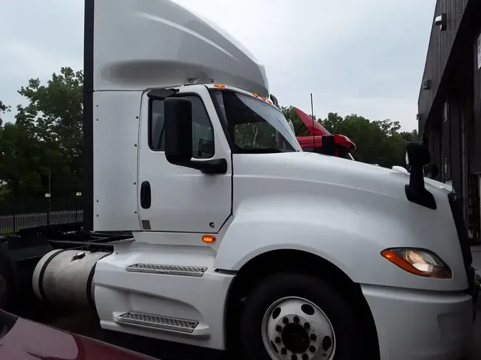 2022 NAVISTAR INTERNATIONAL LT625 DAYCAB T/A63c5dd3deff43aa81f42c15f7d6c6eef