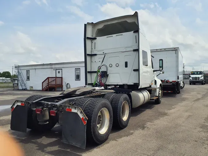 2019 NAVISTAR INTERNATIONAL LT625 SLPR CAB