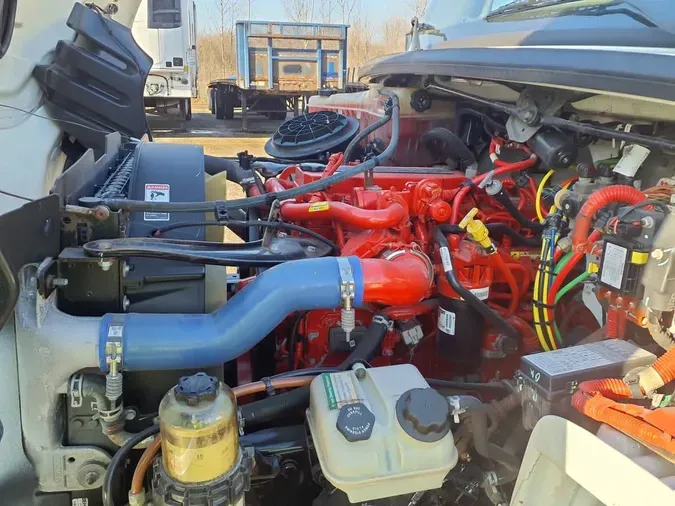 2019 FREIGHTLINER/MERCEDES M2 10663c9093a37ebe5fa8e1f3816a2c4a457