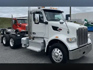 2023 Peterbilt 567