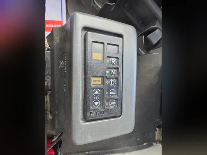 2019 VOLVO VNL64T-30063cd406fbf0426f28ee9ce9caaf05d46