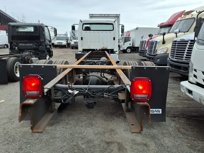 2019 FREIGHTLINER/MERCEDES M2 106