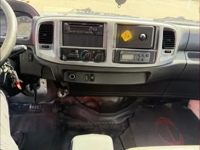 2018 Hino 268A