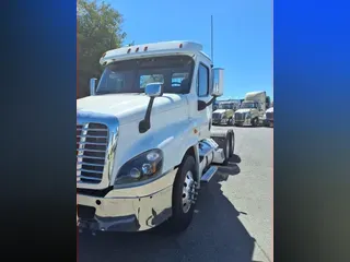 2020 FREIGHTLINER/MERCEDES CASCADIA 125