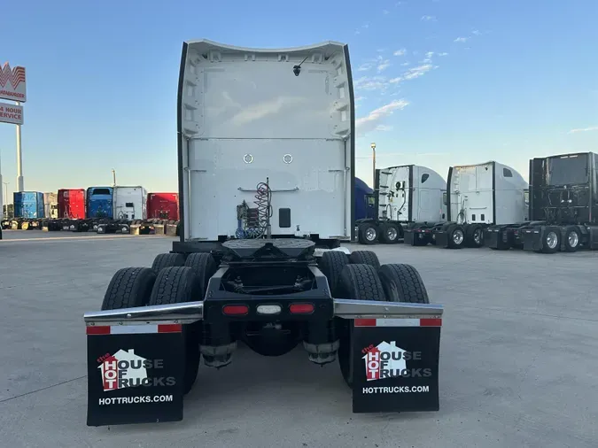 2022 Peterbilt 579