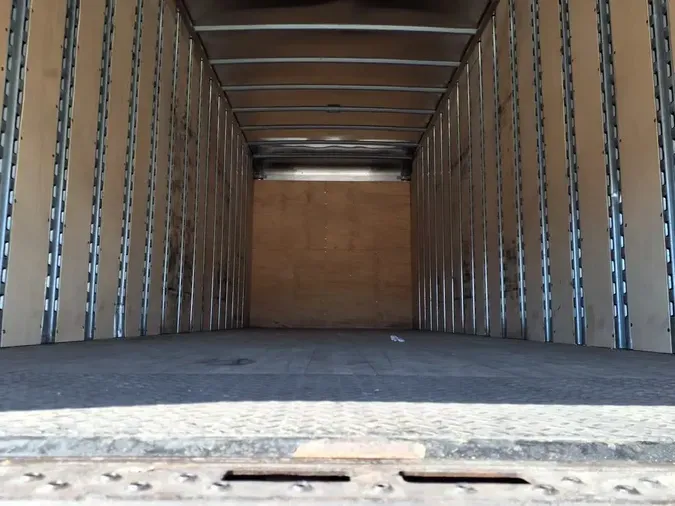 2020 FREIGHTLINER M2 106