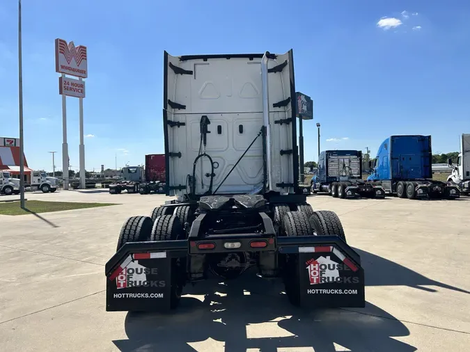 2020 Freightliner Cascadia