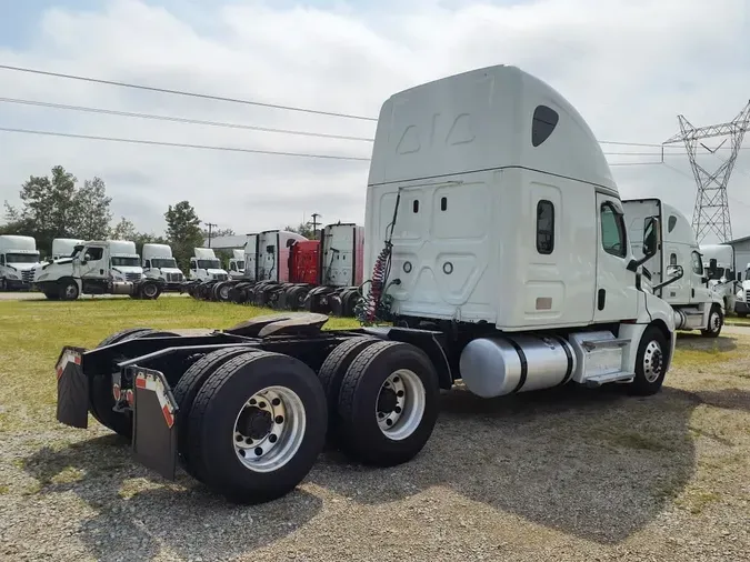 2020 FREIGHTLINER/MERCEDES NEW CASCADIA PX12664