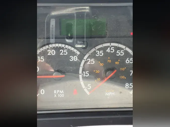 2019 FREIGHTLINER M2 106