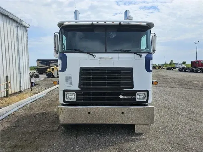 1997 INTERNATIONAL 9800