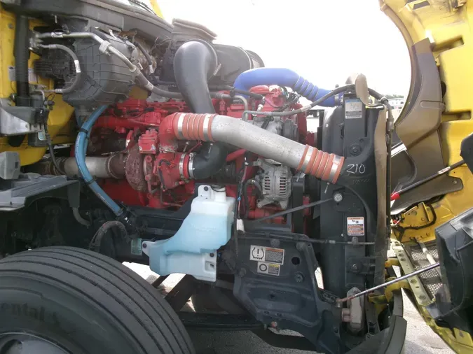 2023 Peterbilt 57963dd57021734185f7bdfbe859b88bc7a