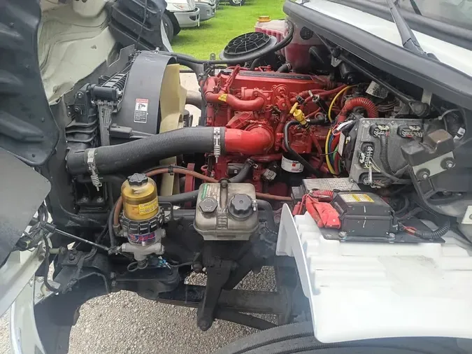 2021 FREIGHTLINER M2 106
