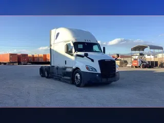 2022 Freightliner Cascadia 126