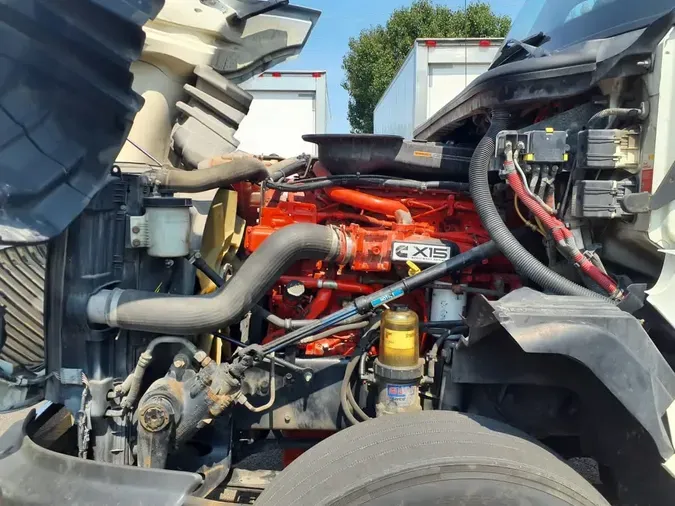 2018 NAVISTAR INTERNATIONAL LT625 DAYCAB T/A