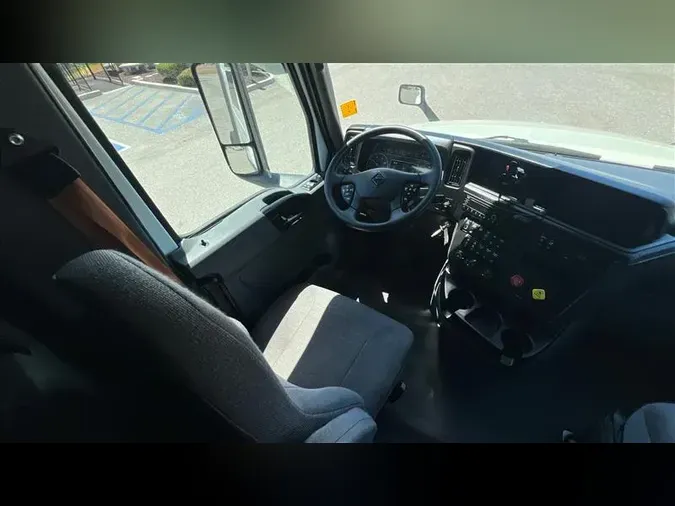 2022 INTERNATIONAL LT625