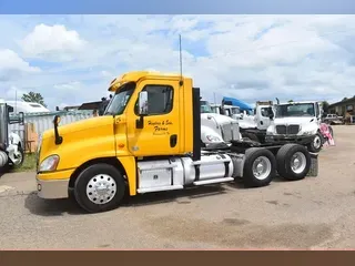 2014 FREIGHTLINER CASCADIA 125