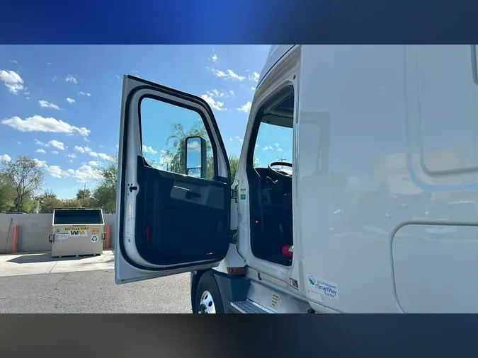 2020 Freightliner Cascadia