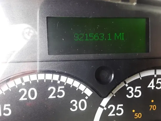 2021 FREIGHTLINER M2 106