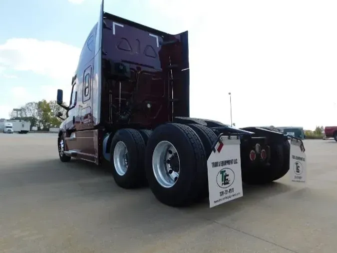 2020 Freightliner New Cascadia 126