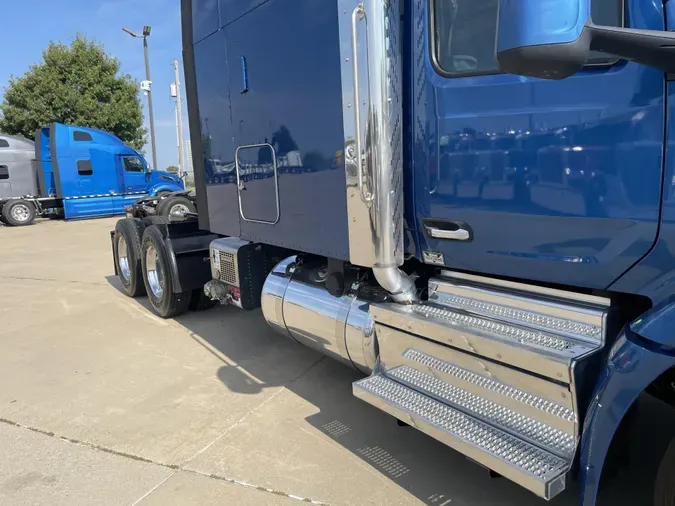 2022 Peterbilt 579